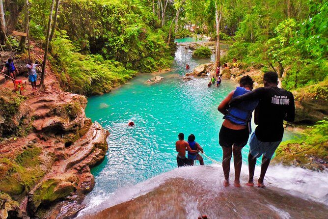 Cool Blue Hole from Ocho Rios - Key Points