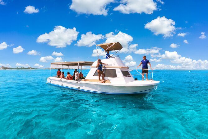 Coral Reef Snorkeling Expedition from Cancun with Beachside Lunch - A Closer Look at the Tour Experience