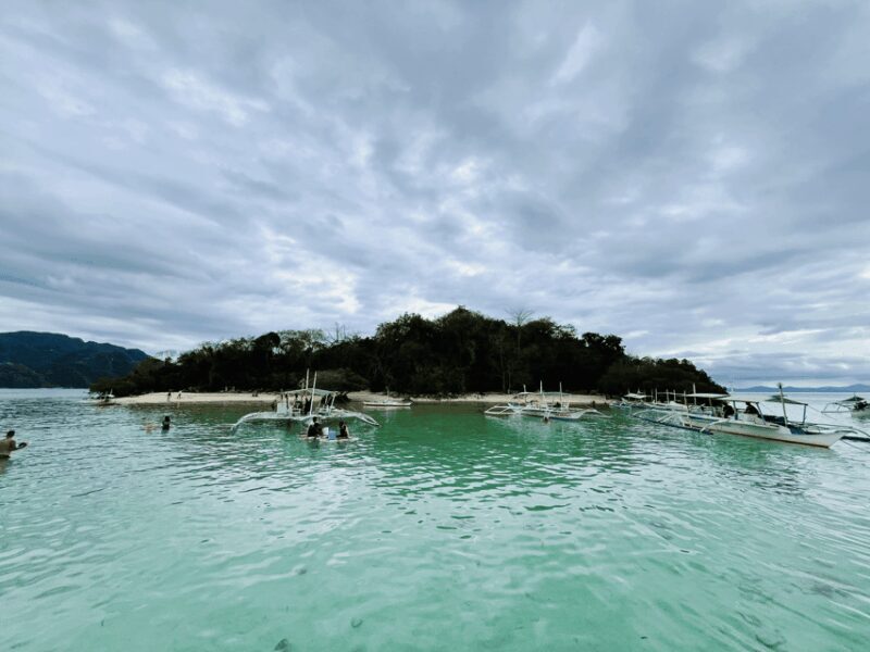 Coron: Private Boat Hire with Bespoke Guided Tour - Price & Value