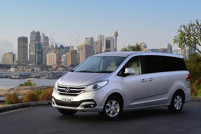 Corporate Bus, Private bus transfer. Cairns City - Cairns Airport. - Pricing and Value