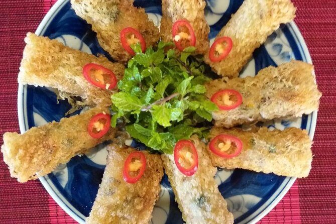 Countryside bike tour, basket boat and cooking class - The Sum Up