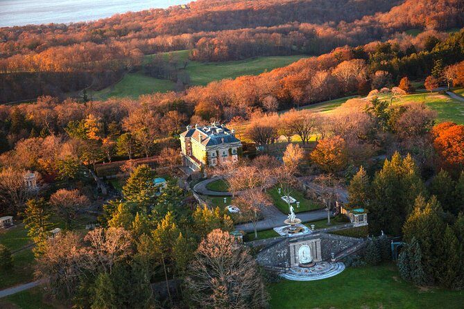 Couple's Private Hudson Valley Fall Foliage Helicopter Tour from Westchester - The Sum Up