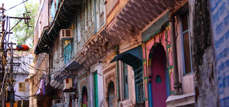 Cover Delhi in a Day: Private Guided Tour with 9 place visit - Exploring Delhi in a Day: A Practical Look at the Private Guided Tour