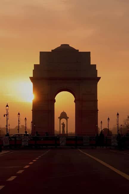 Cover Delhi in a Day: Private Guided Tour with 9 place visit - A Deep Dive into the Tours Highlights