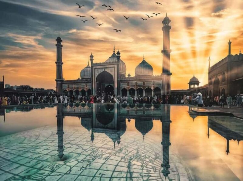 Cover Delhi in a Day: Private Guided Tour with 9 place visit - Who Will Benefit Most?