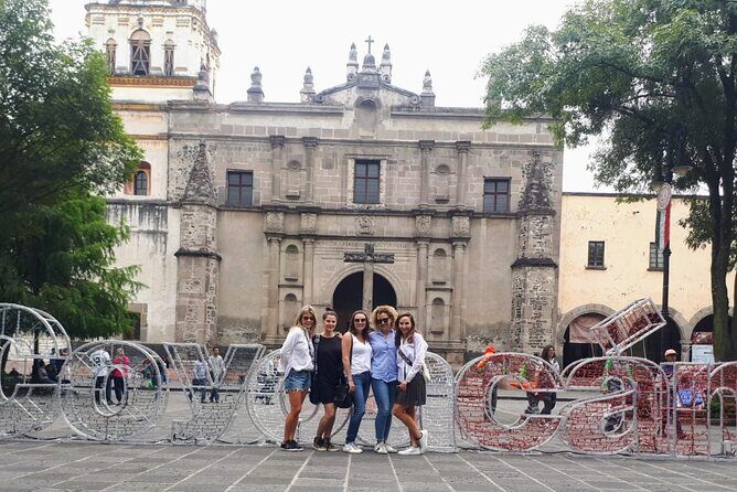 Coyoacán Walking Tour: Access to Frida Kahlo Museum & Tacos - Practicalities and Group Experience