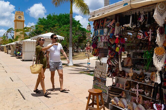 Cozumel Luxury Sailing & Snorkeling with Lunch and Open Bar Onboard - FAQs