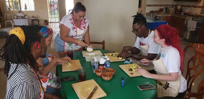 Cozumel: Private Cooking Class in a Family Kitchen - Practical Details and What to Expect