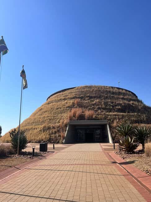 Cradle of Humankind and Lesedi Cultural Village - Who Will Find This Tour Most Valuable?