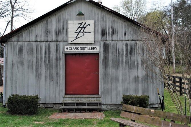 Craft Distillery Tour along Tennessee Whiskey Trail with Tastings from Nashville - The Transportation and Group Dynamic