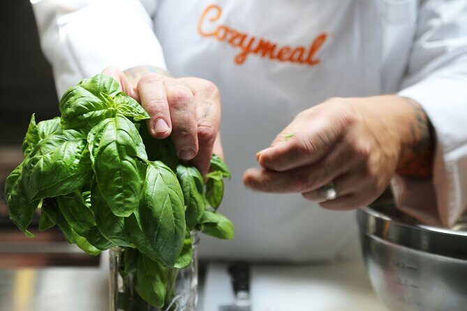Craft Elegant Traditional Italian Pizzas From Scratch in Memphis - A Practical Look at the Memphis Pizza-Making Experience