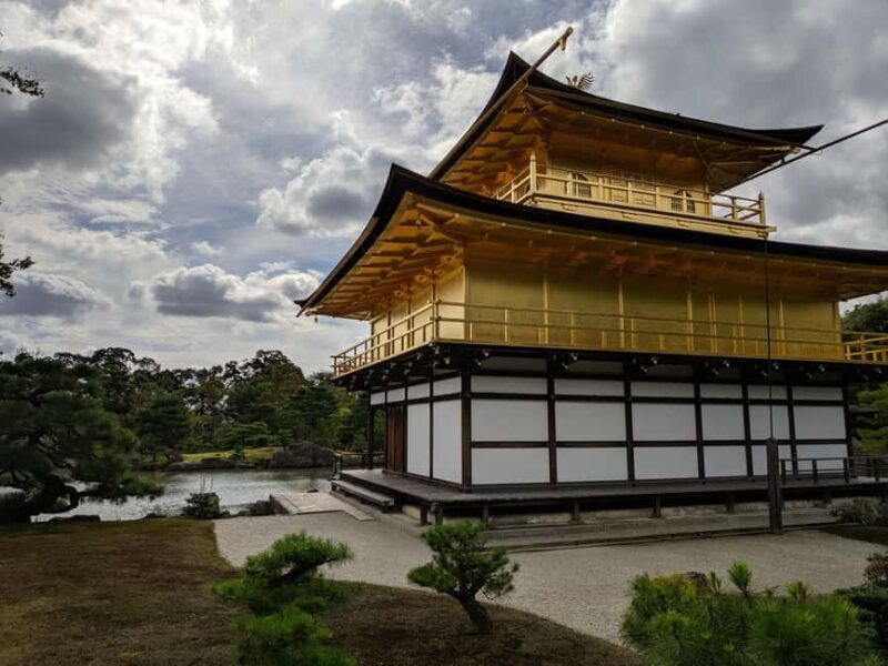 Craig's Kyoto Private Luxury Alphard Tour / The Early Riser - Transportation and Comfort