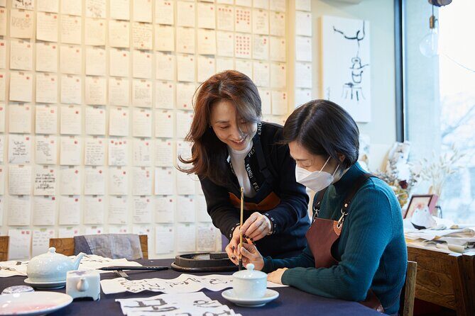Create a Korean Calligraphy Scroll with Jeongju in Insadong Seoul - Why This Experience Resonates with Travelers