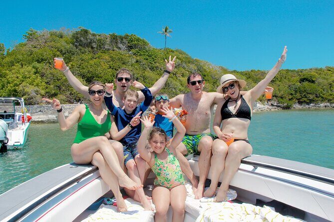 Create-Your-Own Luxury Adventure in Nassau with photographer - Key Points