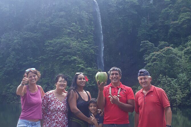Crossing Island of Tahiti 4x4 Mountain, Waterfall, River, Basins - An Authentic Off-Road Adventure
