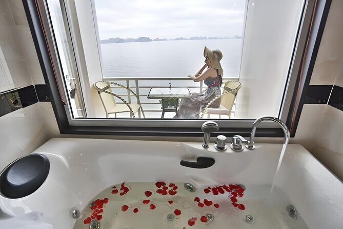 Crown Legend Cruise Ha Long 2 Days 1 Night - Introduction: Is the Crown Legend Cruise Right for You?