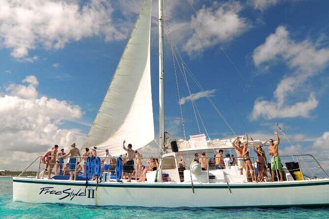 Crucero de Fiesta y Snorkel en Punta Cana - The Experience Breakdown: What You Can Expect