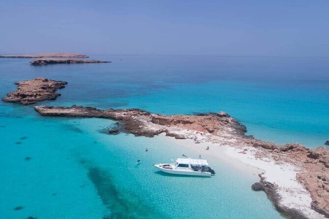 Cruises to Daymaniyat & Snorkeling - The Journey Begins at Muscat Marina