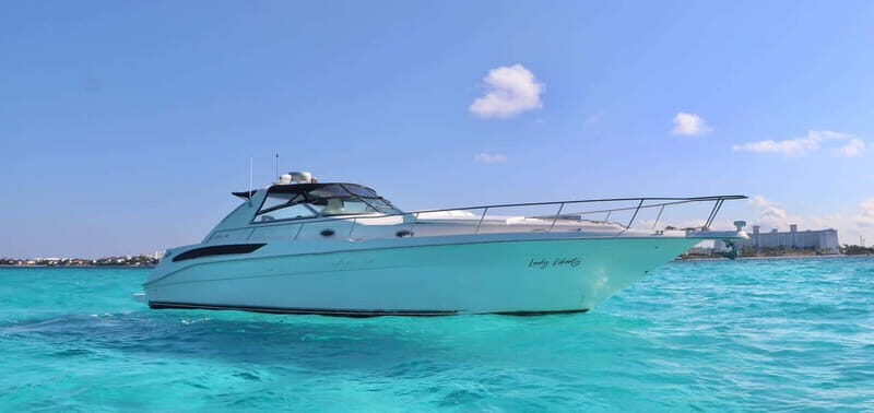 Cruising paradise in a luxury yacht in Cancun - An In-Depth Look at the Cancun Yacht Tour