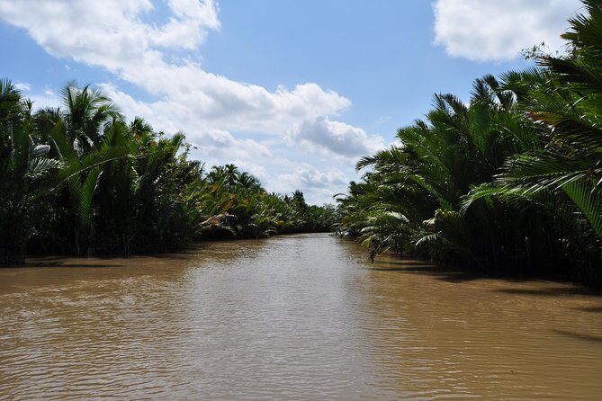 Cu chi Tunnel & Mekong Delta Full Day BBQ Lunch Lux Group 10 pax - An In-Depth Look at the Tour Experience
