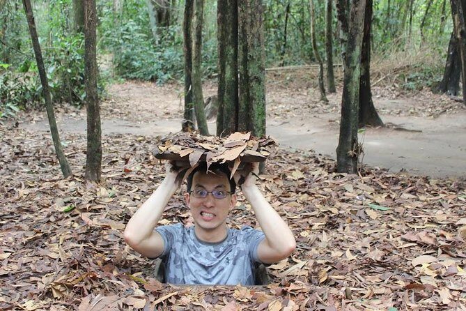 Cu Chi Tunnels and Mekong Delta 1 Day Private Tour - Food and Local Experiences: A Taste of Vietnam
