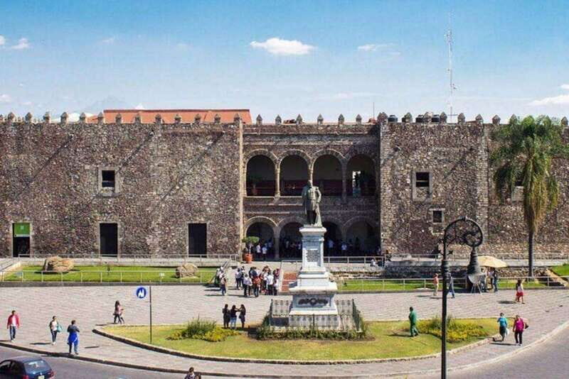 Cuernavaca and Taxco Day Tour - Exploring Taxco: Silver and Streets