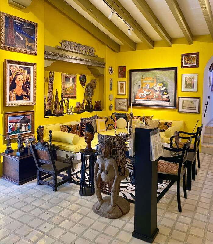 Cuernavaca: Museo Robert Brady Guided Tour - Guided Tour: Bringing Art to Life