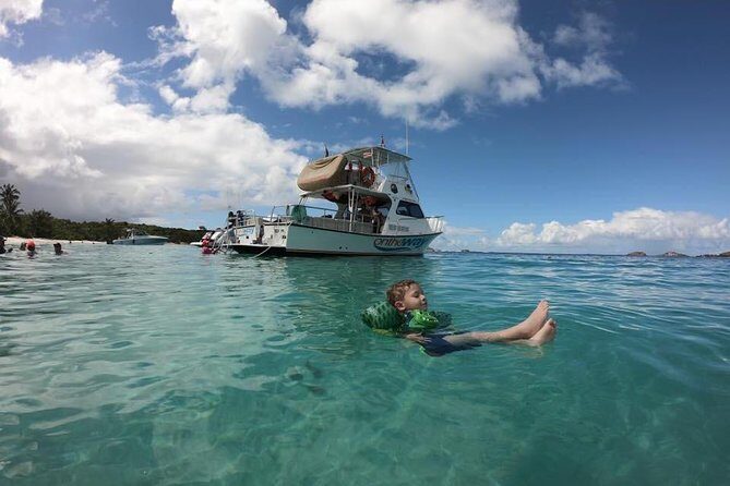 Culebra Power Boat Snorkeling & Beach Tour All Inclusive - Lunch and Refreshments