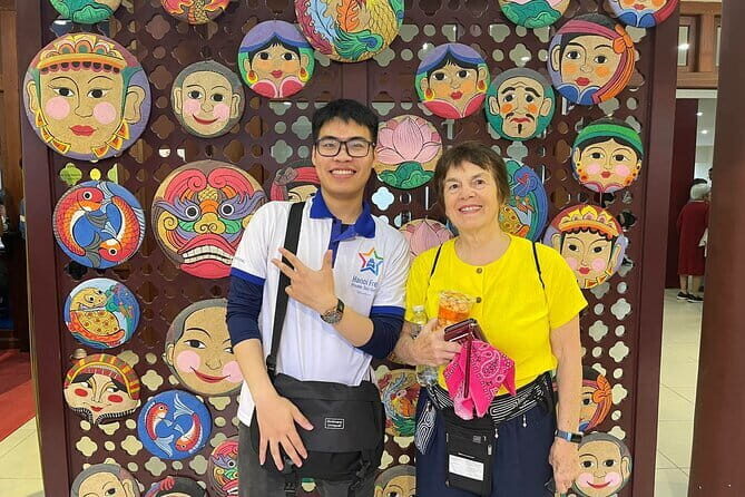 Cultural Exchange with Student Guides - Who Will Love This Tour?