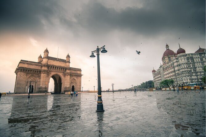 Cultural & Heritage Trails of Old Town Mumbai Guided Walking Tour - What Makes This Tour Stand Out?