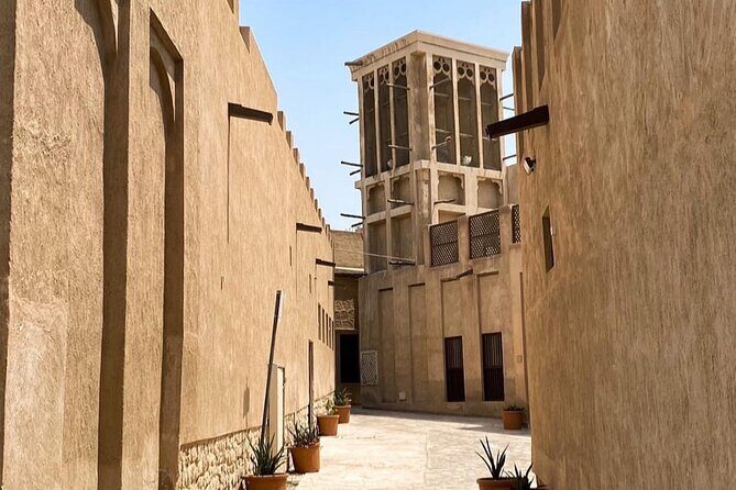 Cultural Walking Tour in Dubai - Brazilian Guide - The Experience: Guided Stories and Authentic Encounters
