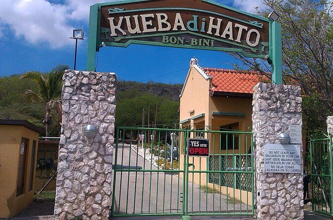 Curacao Beach and Hato Caves Tour - The Sum Up