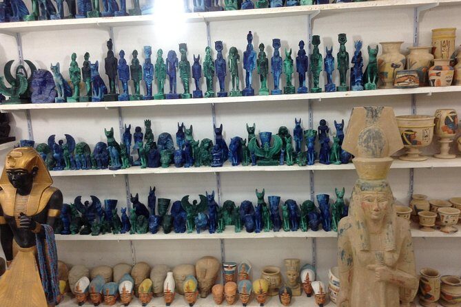 Customizable Private Shopping Tour from Cairo and Giza with lunch - Key Points