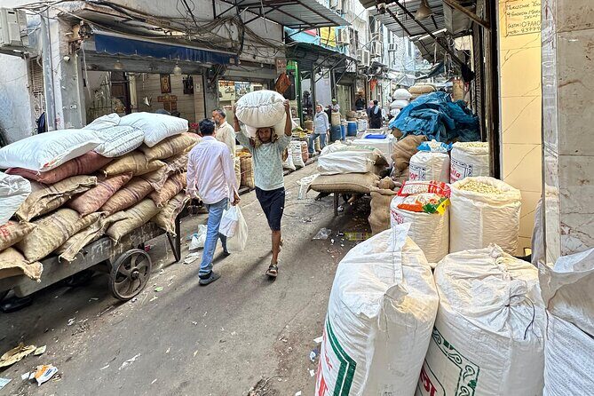 Customized Half Day and Full Day Delhi Shopping, Street Food Tour - The Sum Up