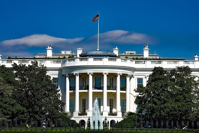 D.C.s Hidden Observation Deck to Lincolns Last Moments - Who Will Love This Tour?