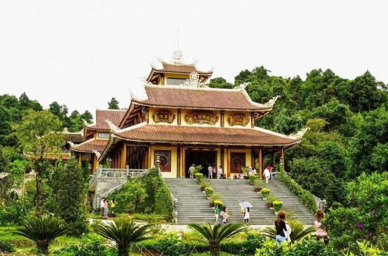 DA LAT DAY TOUR - 1 DAY: CITY OF THOUSANDS OF FLOWERS - 3. Gong Culture Exchange and Local Flavors