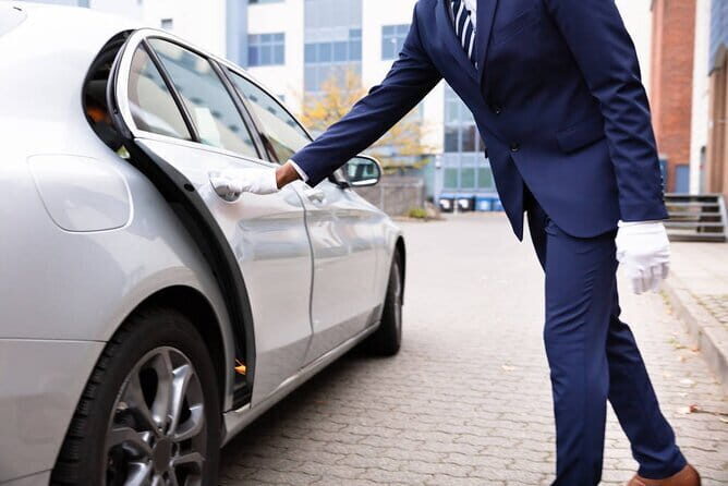 Da Nang Airport Arrival Or Departure By Private Car Transfers - FAQ