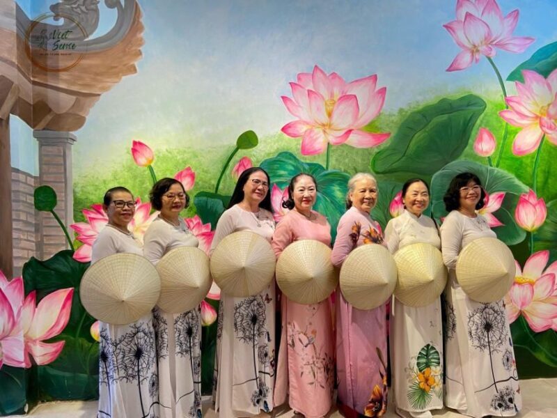 Da Nang: Experience Vietnamese Elegance w Ao Dai in Showroom - Key Points