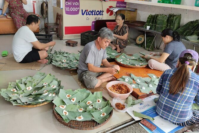 Da Nang Food Tour Motorbike & Sightseeing By Ao Dai Lady Rider - Authenticity and Traveler Feedback