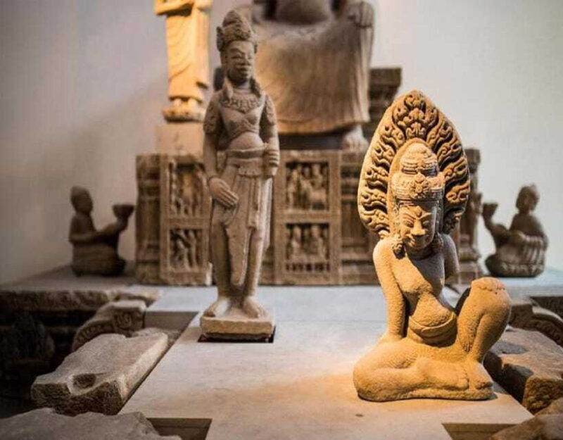 Da Nang History Tour Walking By Cham Pa Museum-Cuisine-Cafe - What to Expect in Practice