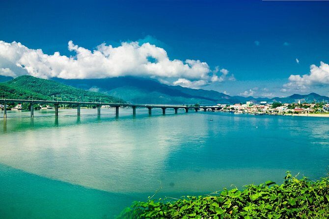 Da Nang ( Hoi An) to Phong Nha or Phong Nha to Da Nang ( Hoi An) - Cheapest car - Discovering the Convenience of the Da Nang (Hoi An) to Phong Nha Transfer