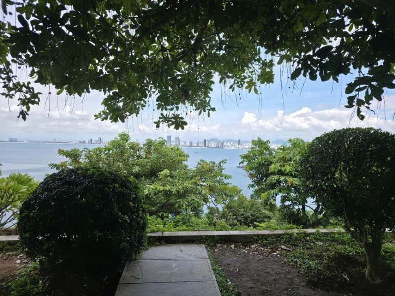 Da Nang: Marble Mountain & Hoi An Ancient Town Half-Day Tour - Strolling Through Hoi An’s Ancient Streets