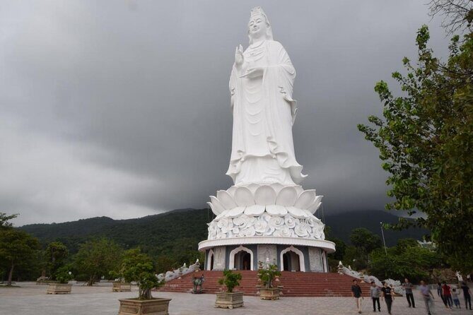 DA NANG NIGHTLIFE Tour with MARBLE MOUNTAIN & LADY BUDDHA STATUE, DRAGON BRIDGE - Key Points