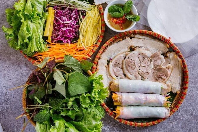 Da Nang Street Food Private Tour With Local Students - A Closer Look at the Experience