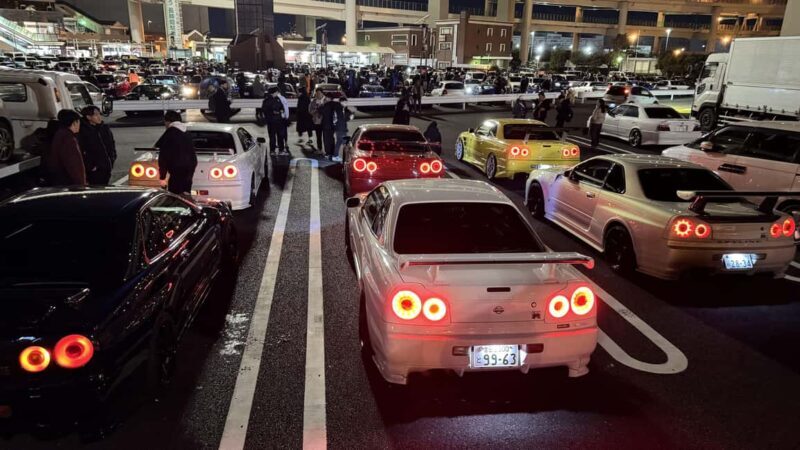 Daikoku & Tokyo Private JDM Tour by Tuned R34 , R35 GT-R