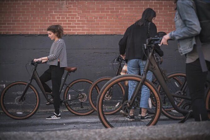 Daily Montreal Bike Rental- Be your own guide in Montreal - The Value of Self-Guided Bike Rentals