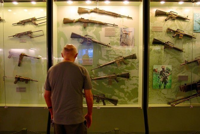 Daily Small Group Tour to Saigon City and Cu Chi Tunnels - Key Points