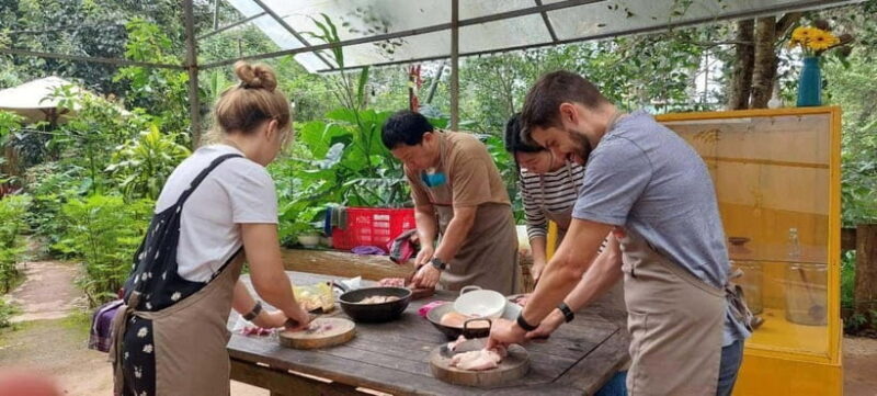 Dalat: Home Cooking Class with Central Market Tour - Analyzing the Value