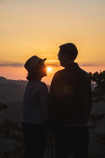 Dalat: Sunset & Starlit Campfire - Nature Hike Photograph - Return and Reflection