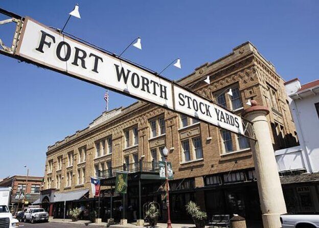 Dallas and Fort Worth City Sightseeing Tour Small-Group - Key Points